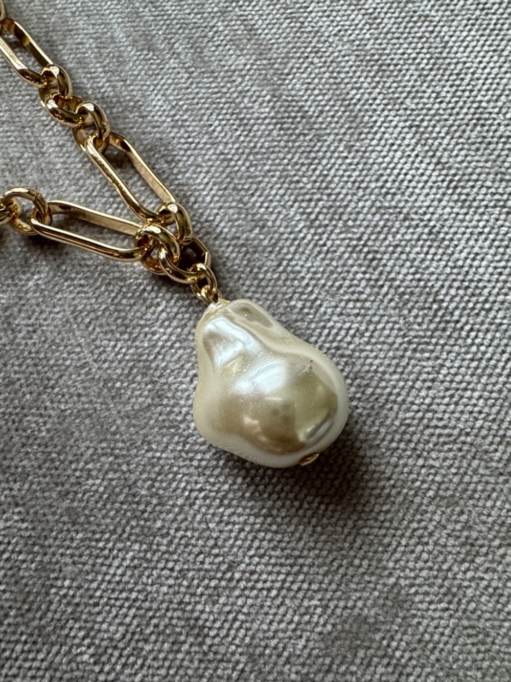 New J.Crew Gold Multi-Chain Necklace with Pearl Pendant and Bracelet - Picture 4 of 4